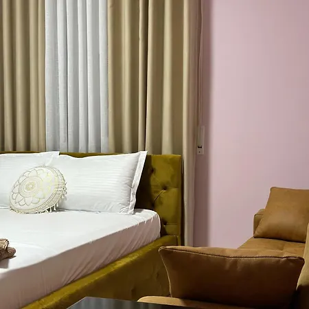 Hotell Erta Golem (Tirana)