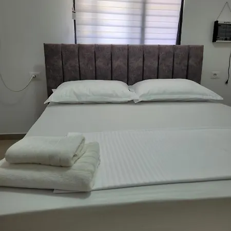 Hotell Erta Golem (Tirana)