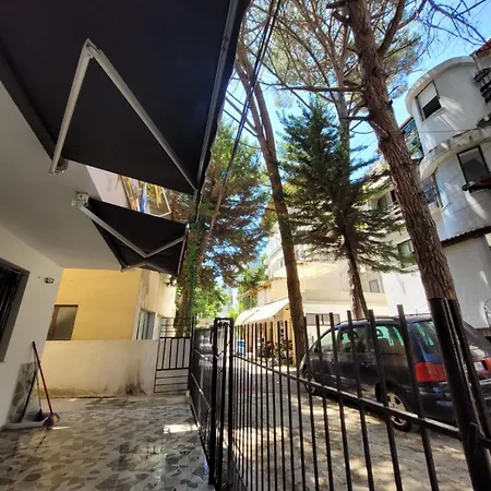 Hotell Erta Golem (Tirana)