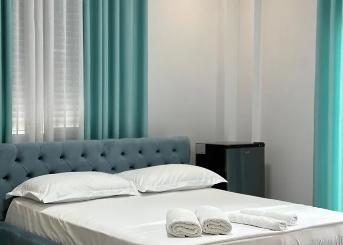 Hotel Erta Golem (Tirana)